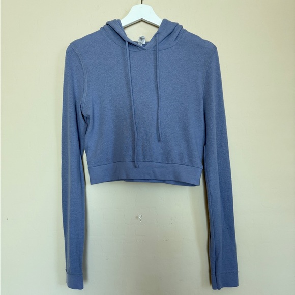 ALO Yoga Getaway Cropped Hoodie Periwinkle Blue Soft - Picture 3 of 11